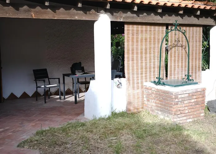 Casa Glicine Дом отдыха Вулкано